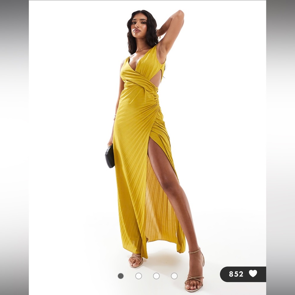 NWT Asymmetrical twist shoulder v-neck pleated maxi dress